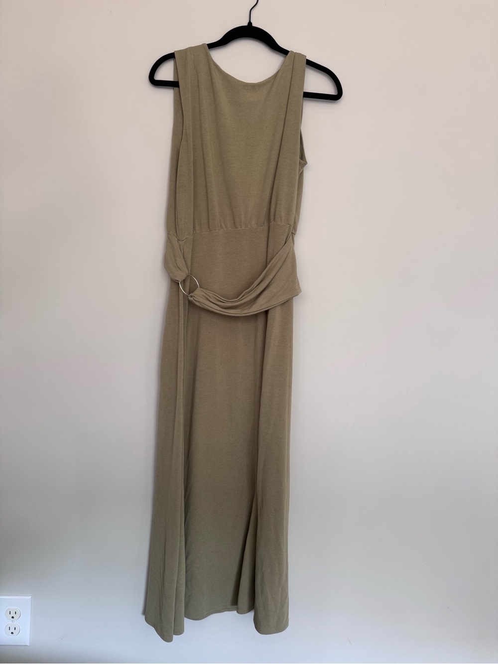 Jaclyn Smith Olive Green Sleeveless Maxi with Draped Ring Accent